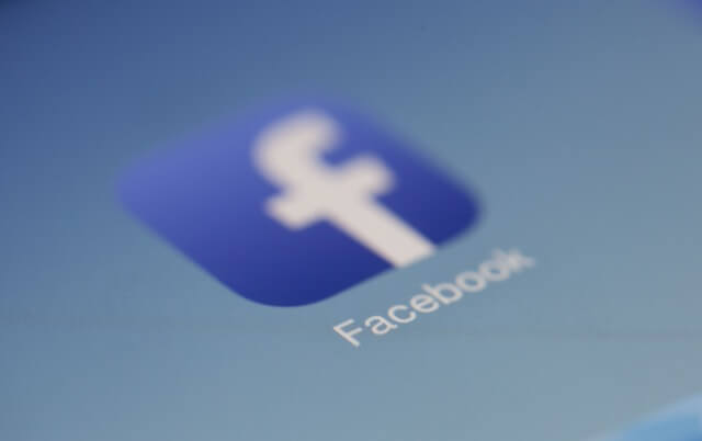 From GIFs to Slideshows: How to Build Effective Facebook Ads